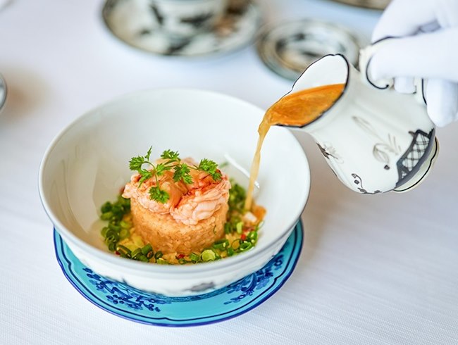 TIỆC TỐI KẾT HỢP RƯỢU MAO ĐÀI